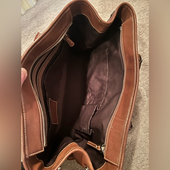 Vintage Coach Hampton Brown Large Leather
Tote DO4S-5131 - Picture 7 of 8